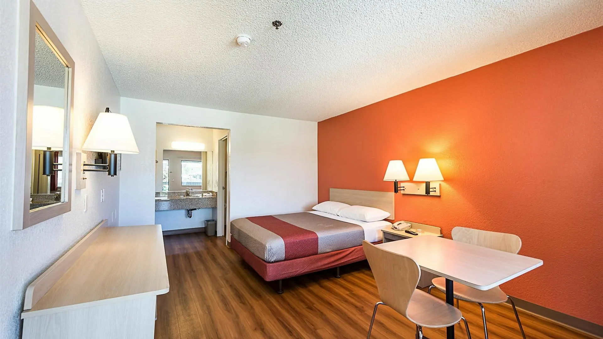 Motel 6-Sparks, Nv - Airport - Спаркс